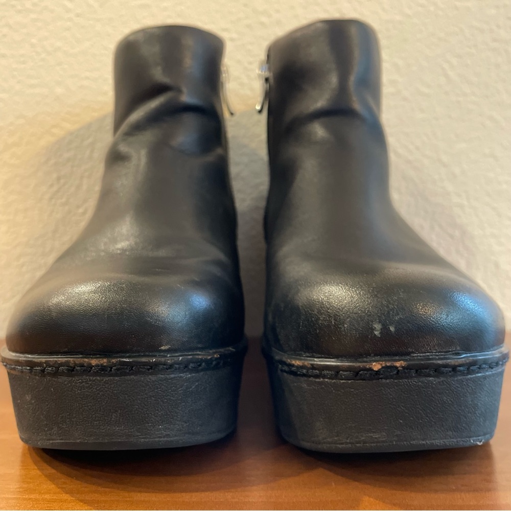 Fitflop Pilar Black Platform Ankle Boots - Picture 9 of 9